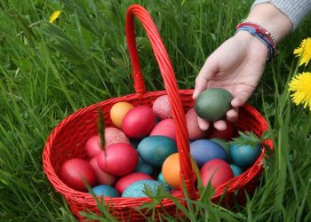Egg Costs Soar as Easter and Passover Method