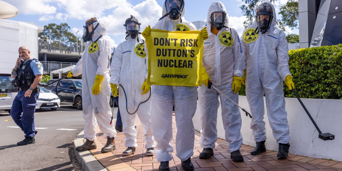 Poisonous menace: New Greenpeace report outlines unacceptable threat of nuclear waste in Australia