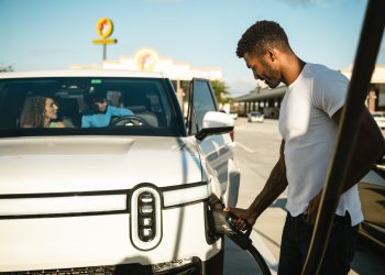 Mercedes-Benz Excessive-Energy Charging Is Rising Its Texas Charger Community
