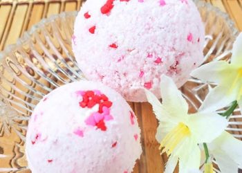Sweet Hearts Tub Bomb Recipe | Eco-Pleasant House & Backyard